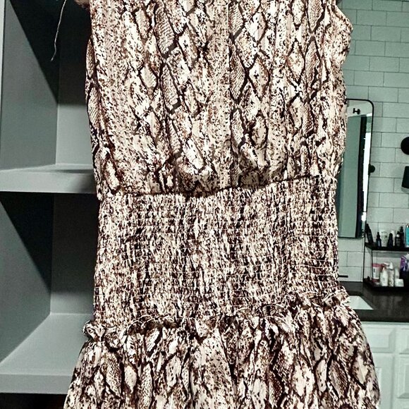 TCEC Snake Print Smocked Waist Mini Dress Size Large - Picture 3 of 12